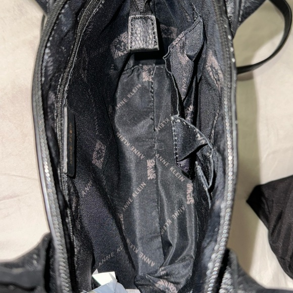 ANNE KLEIN | NWOT Dome Crossbody Satchel | Brown and Black with Lion Print - Picture 8 of 9